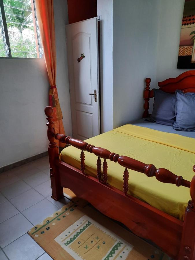 Chez Lilise 3 Appartement Sainte-Anne Buitenkant foto